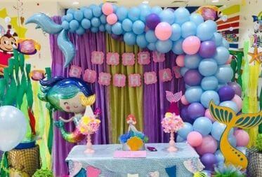 Mermaid Balloon Decoration at cheekymonkeys